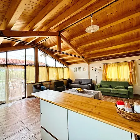Con Piscina Lodge Centuripe