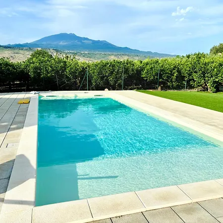 Con Piscina * Centuripe