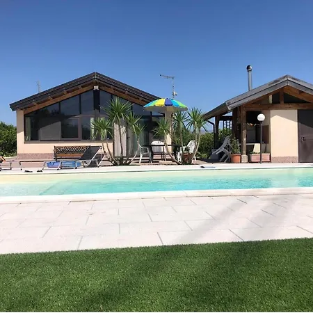 Con Piscina Lodge